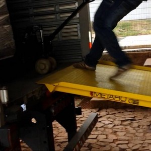 Fábrica de plataforma pantográfica