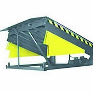 Plataforma aérea articulada